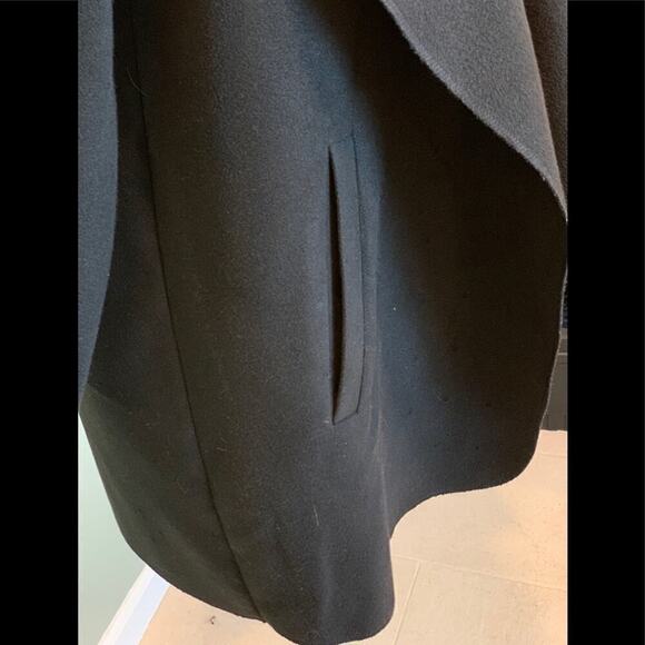 Cadence Corner faux suede jacket in a size Medium - Picture 2 of 6